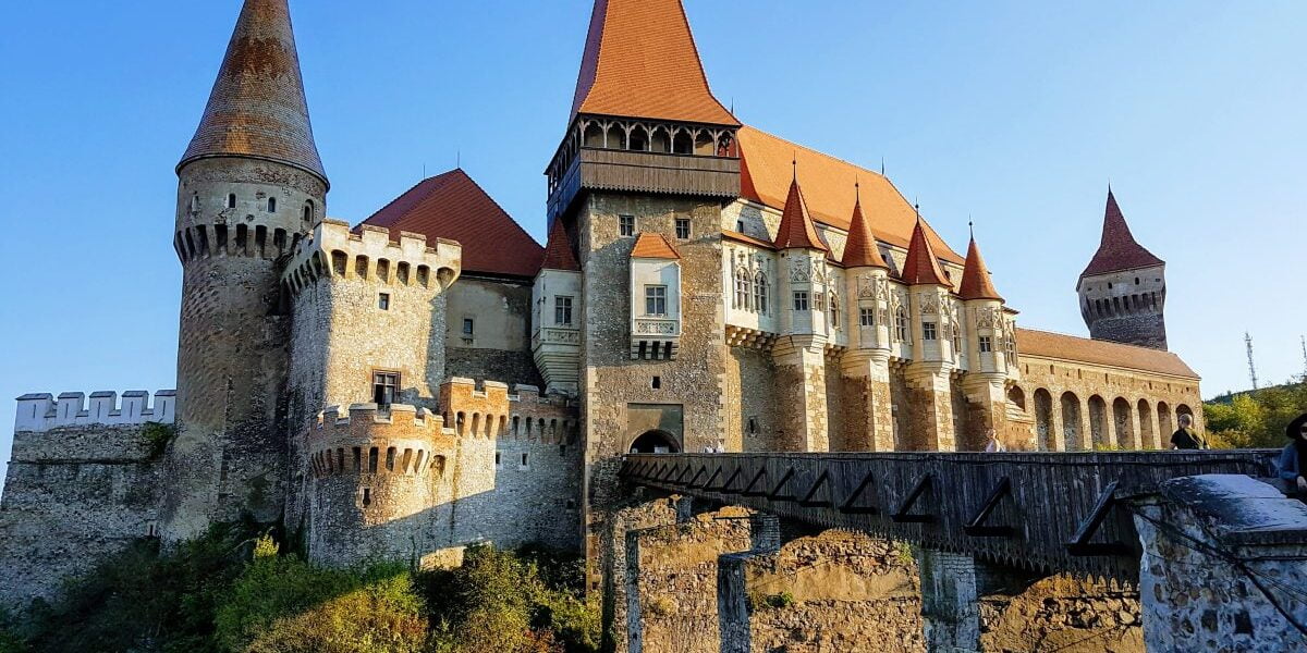 Corvin castle tour Transylvania